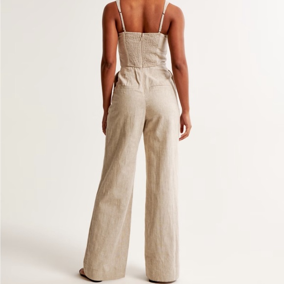 AF Squareneck Linen-Blend Jumpsuit - Picture 3 of 4